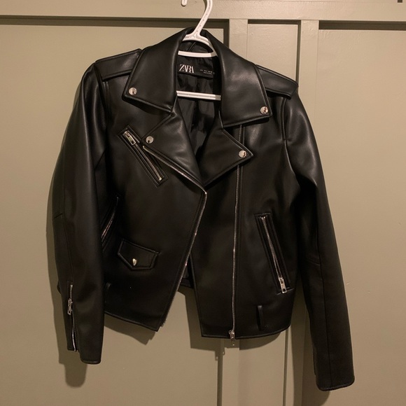 Zara Jackets & Blazers - ZARA faux leather jacket L